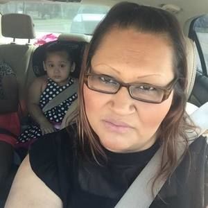 Meet your Posher, Mayra